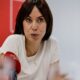 Diana Morant durante una rueda de prensa en un entorno político.