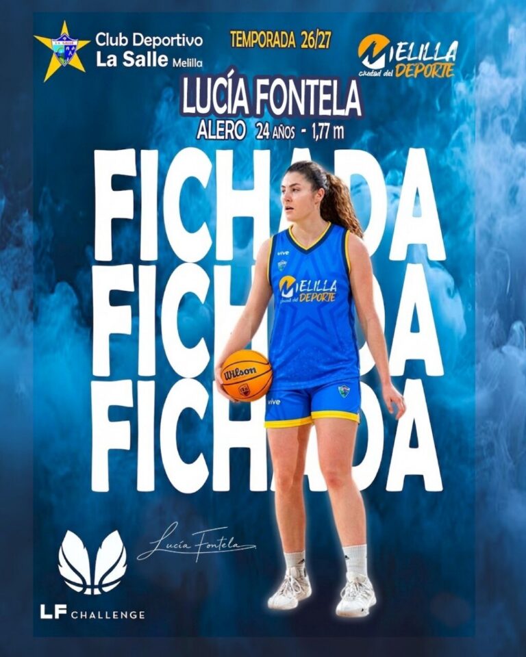 Lucía Fontela, jugadora de baloncesto, con balón en la mano