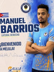 Manuel Barrios en uniforme del Club Melilla Balonmano Virgen de la Victoria