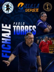 Pablo Torres en el anuncio de su fichaje por el Club Balonmano T-Maravilla