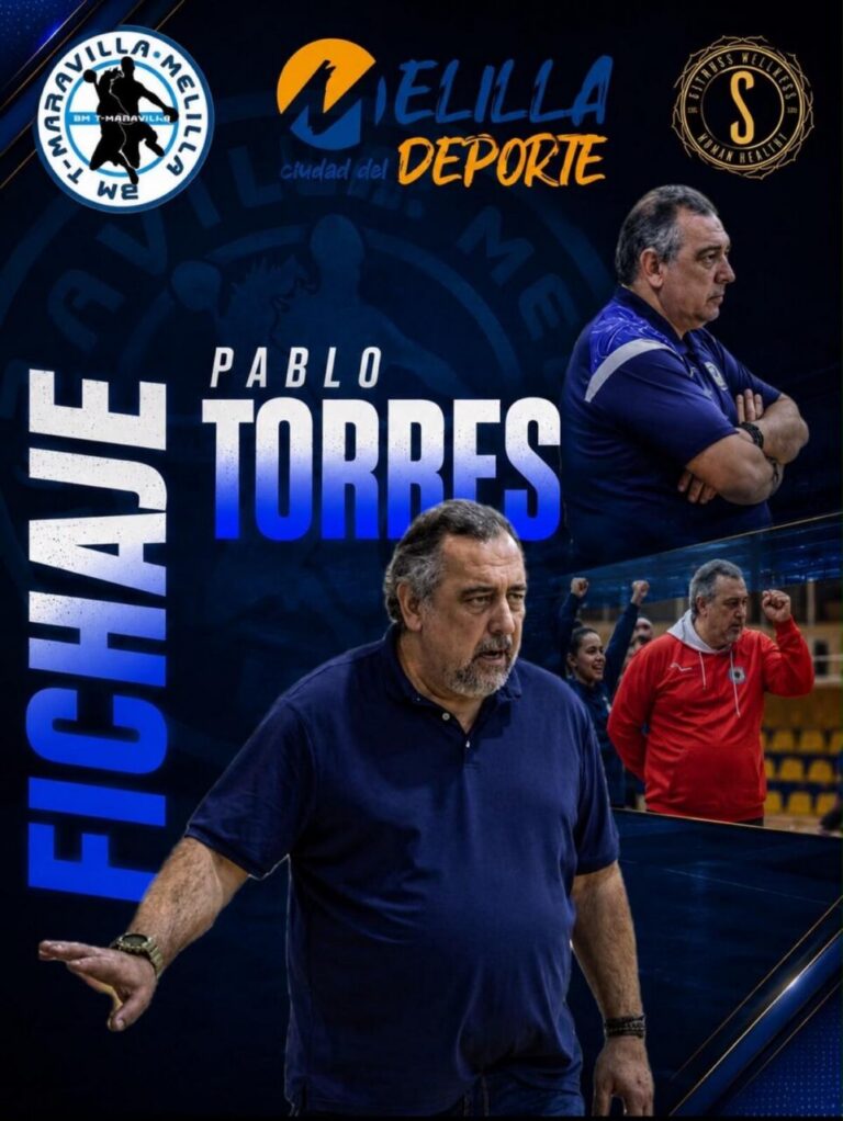 Pablo Torres en el anuncio de su fichaje por el Club Balonmano T-Maravilla