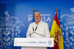 Randa Mohamed en conferencia sobre políticas sociales en Melilla