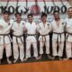 Seis judocas de la Escuela KogyJudo en uniforme de judo