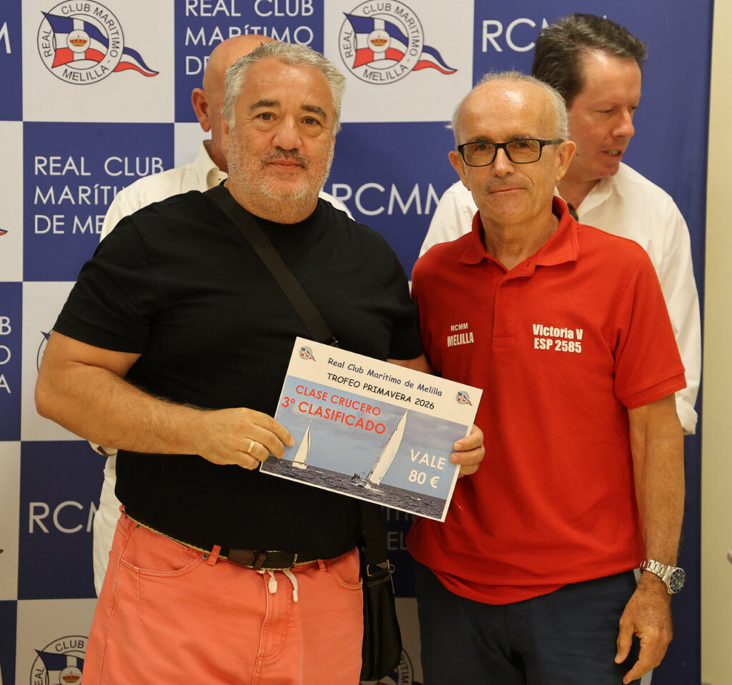 Entrega de trofeo de primavera en el Real Club Marítimo de Melilla