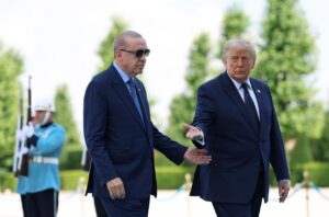Donald Trump y Recep Tayyip Erdogan durante una cumbre de la OTAN