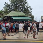 Reunión de comerciantes en Ceuta - MelillaHoy Grupo de personas reunidas en un entorno urbano de Ceuta