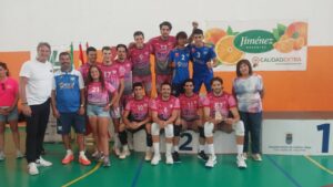 Jugadores del Club Voleibol Melilla en el Torneo Alberto Ramos Cormenzana
