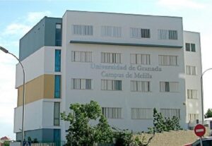 Edificio de la Facultad de Ciencias Sociales y Jurídicas en Melilla