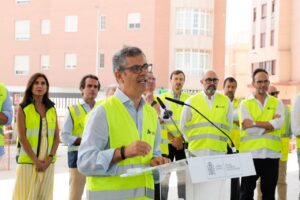 Ministro Félix Bolaños hablando sobre la crisis migratoria en Ceuta