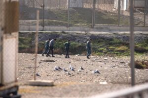 Guardia Civil en la frontera de Ceuta durante la crisis migratoria