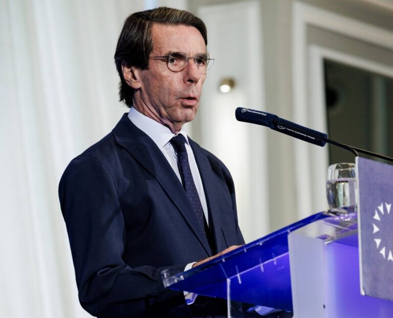 José María Aznar hablando sobre la Ley de nietos y el Gobierno de Sánchez