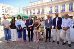 Acto del Día Mundial contra el Alzheimer con autoridades y representantes de la comunidad
