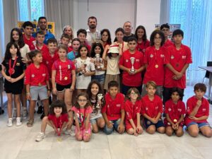 Grupo de jóvenes talentos en jornadas de tecnificación en Melilla