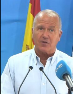 Miguel Marín del PP hablando sobre educación en Melilla