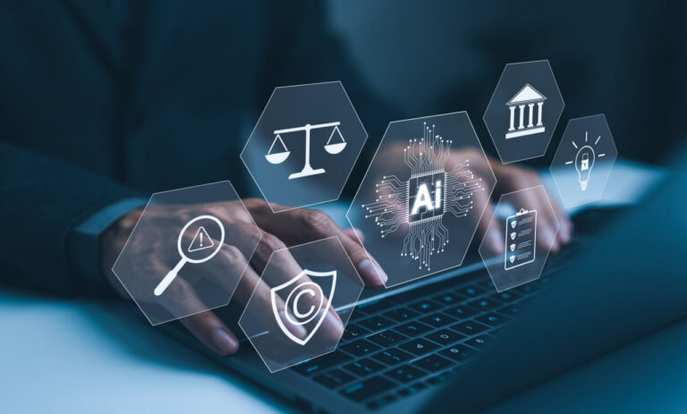 Persona usando un ordenador con iconos de inteligencia artificial y leyes