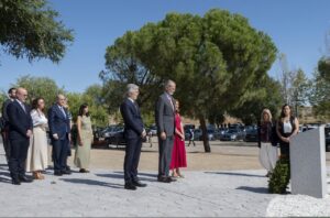 El Rey Felipe VI rinde homenaje al personal de Protección Civil en acto solemne