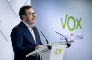 José Antonio Fúster, portavoz de Vox, en rueda de prensa sobre la ley de nietos