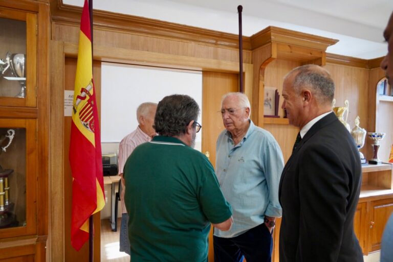 Inauguración de la sede de la Asociación de Vecinos Constitución en Melilla