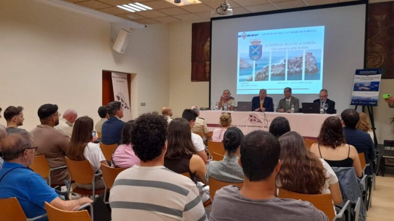 Asistentes en las IX Jornadas Jurídicas sobre Chafarinas y peñones en Melilla